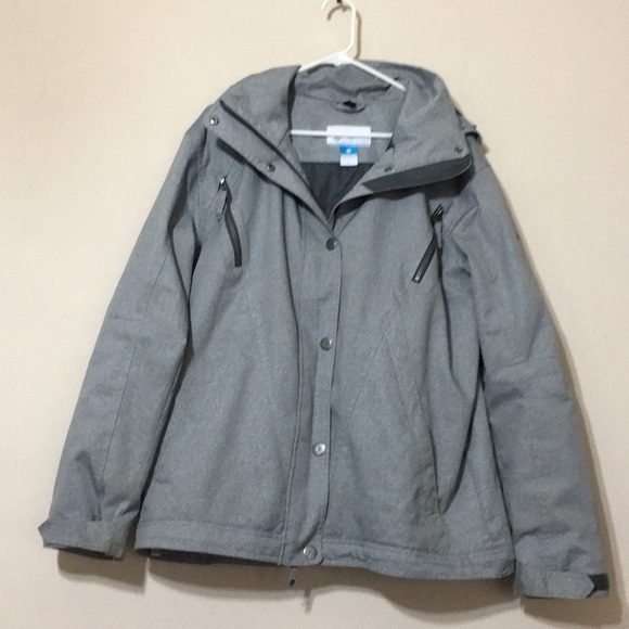 Columbia Jackets & Blazers - Columbia lined Omni tech jacket